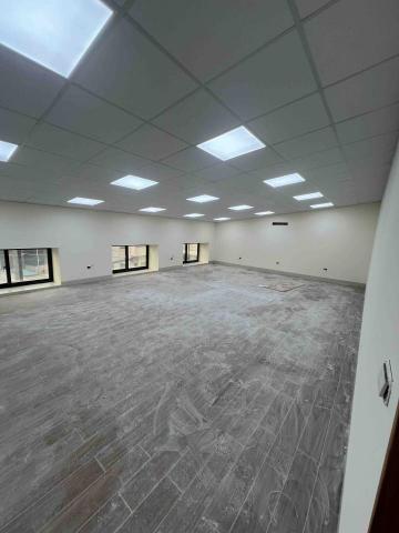 唯尊level 8手作漆藝工坊 - 大社工廠百合白石膏板施工