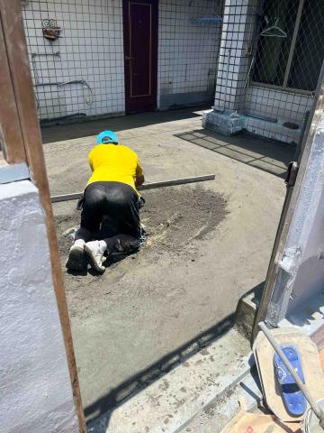 八達工程 - 樓頂磁磚