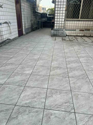 八達工程 - 樓頂磁磚