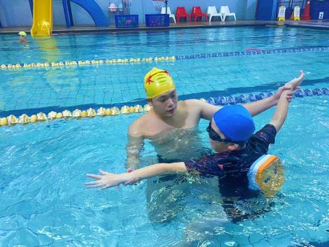 PG游泳教學 - 自由式換氣五堂課拿下