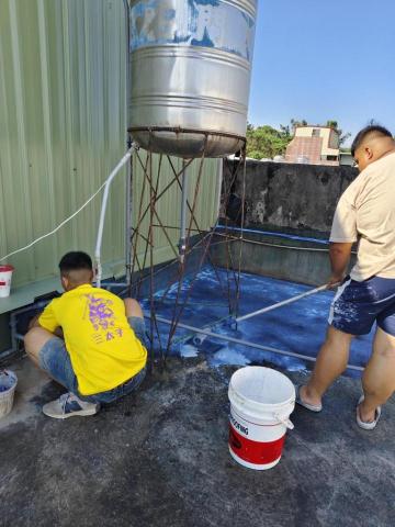 林志榮 - 樓頂防水施工