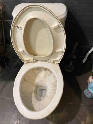 森亮坊 - 浴室馬桶整理前