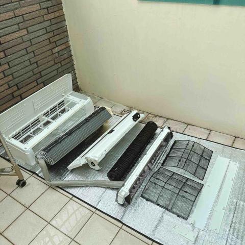 王品雅 - 富士通拆洗