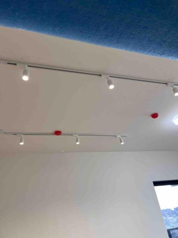 甘家原 - 軌道燈安裝