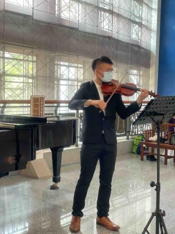 🎻張哲耀🎻 🎻張哲耀🎻