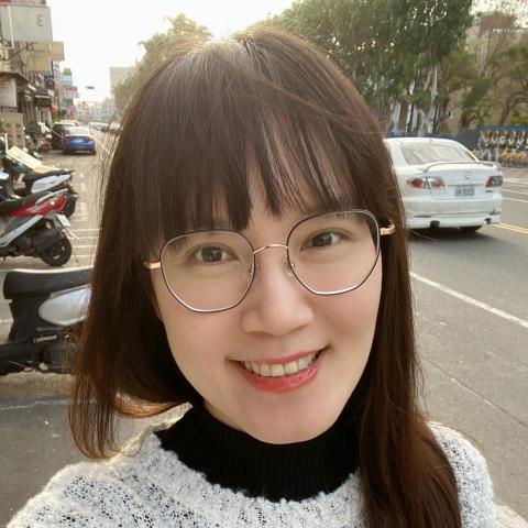 提供手工服務的專家雅玲