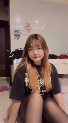 提供刮痧儀服務的專家何姿儀