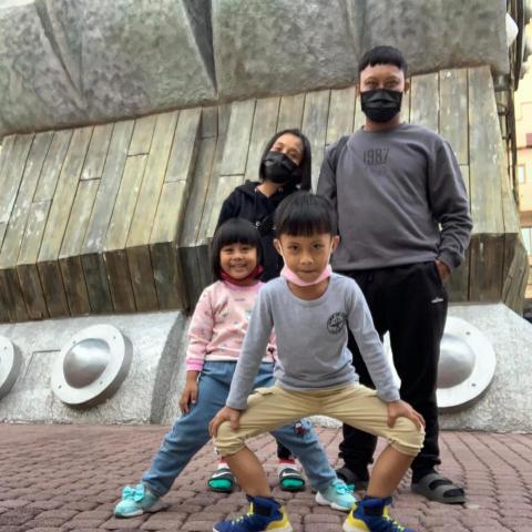 提供屏東和運租車服務的專家溫天祥