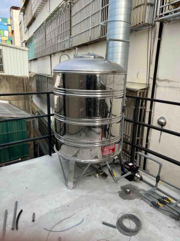 政凱水電企業 - 水塔加壓機配置