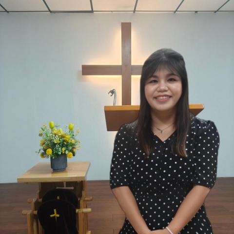 提供1028濃縮咖服務的專家Esther Tsai (ESTHER 天生嗨咖蔡10)