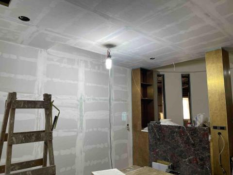 鑫輝工程行 - 矽酸鈣牆面補土油漆