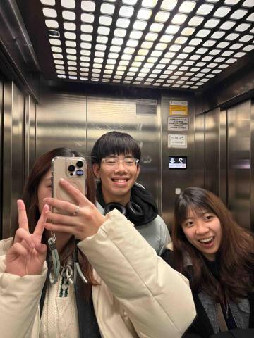 李品瑩 - 跟朋友的合照