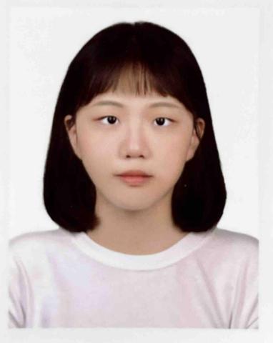 提供品酒課程台中服務的專家張舒婷