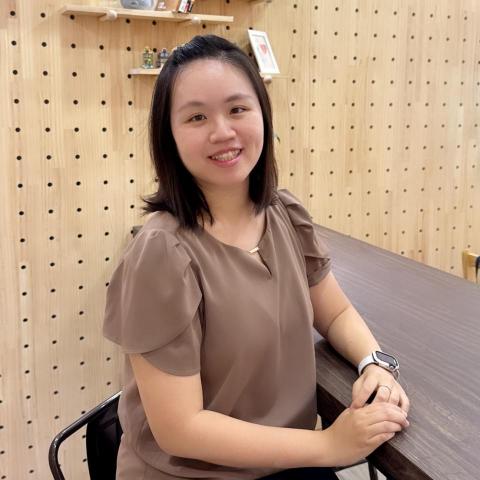 提供coach代購服務的專家Alice愛麗絲