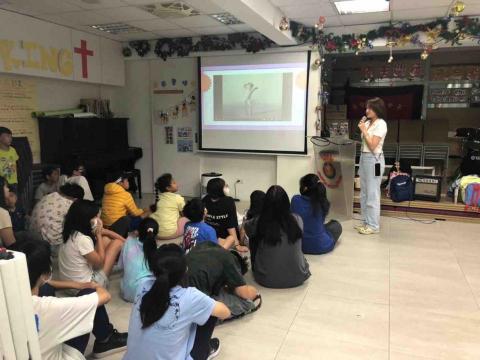 鄧靜脩 - 營隊教學