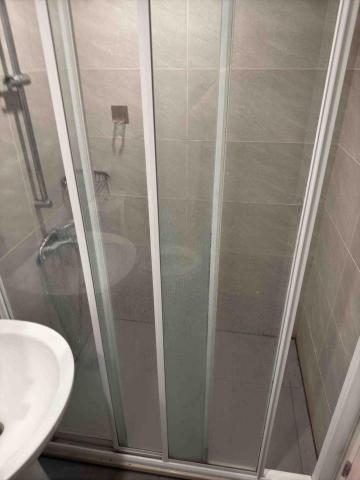 小美專業收納清潔 - 水垢拉門