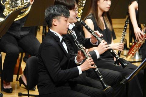 吳胤辰 - 北藝大管樂團首席