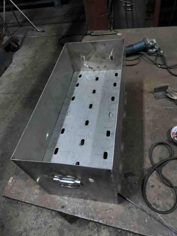 精匠金屬有限公司 - 白鐵烤肉架製作