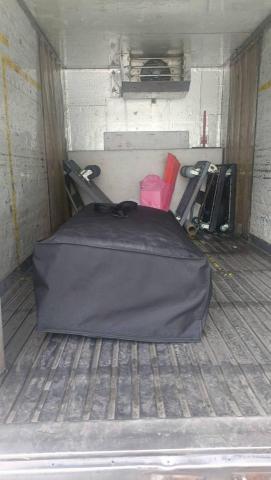 張廣勇 - 床墊搬運