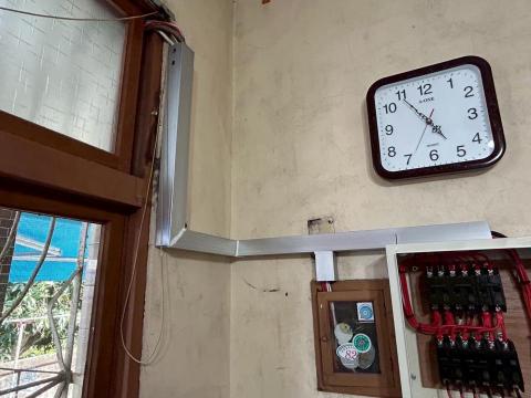 林昱琮 - 新設電箱 跟拉設電線