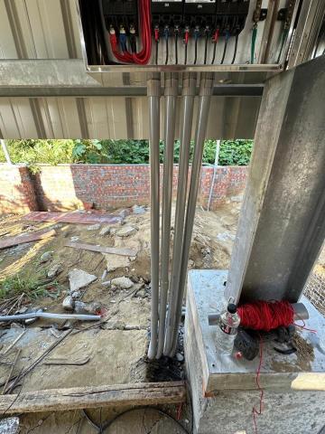 林昱琮 - 新設電箱 管路位置!!