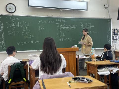 廖英秀 - 實際試教