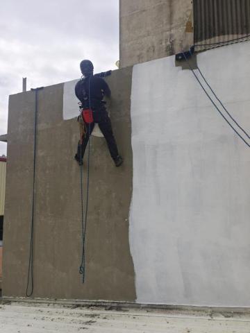 提供補漏王服務的專家王議慶