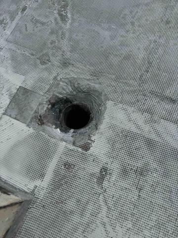 方盛霖 - 落水頭打除、防水搭接至pvc管邊