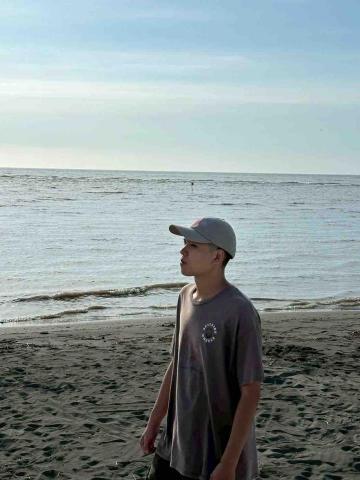 提供攝影機服務的專家王睿章