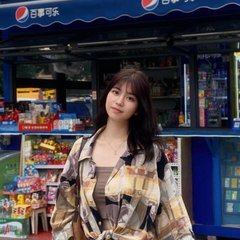 提供北投高中服務的專家黃馨