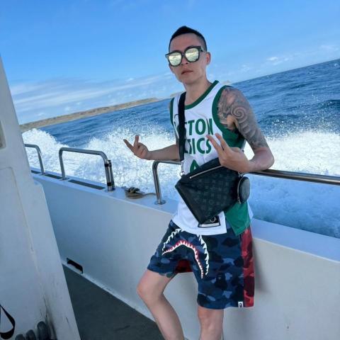 提供收纳桌子服務的專家楊林諺