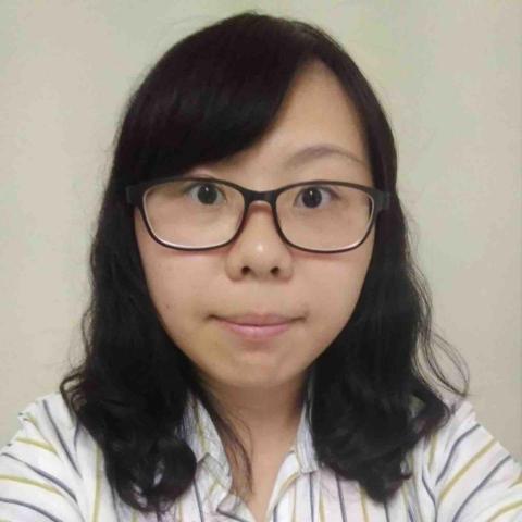 鍾采妍 鍾采妍