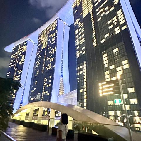 提供客製化服務的專家Dale