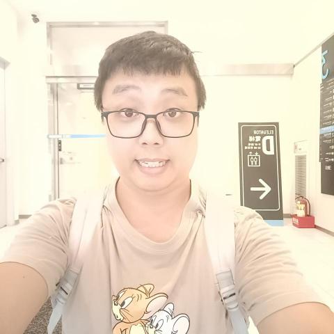 提供托運服務的專家陳韋廷