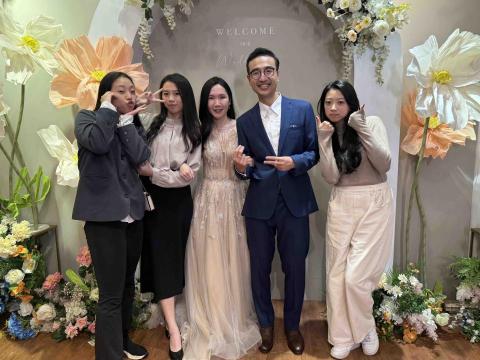 初次見面-儀婷｜婚禮主持｜活動主持｜抓周主持 - 