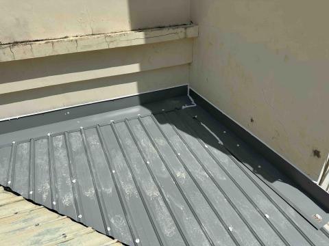 洪政凱（扛）鋼益企業社 - 更換新板