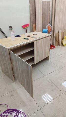 捷維爾設計,傑勝木工工程 - 雙面邊櫃