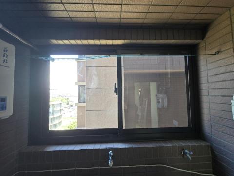 翊豐鋁門窗 - 陽台安裝氣密窗