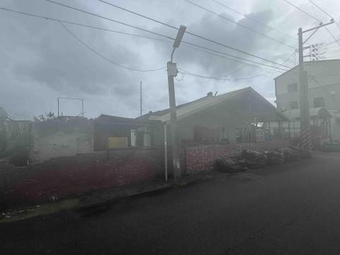 豪康拆除清運工程 - 佳里石棉瓦拆除後