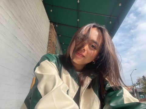 提供線上家教服務的專家Jessie