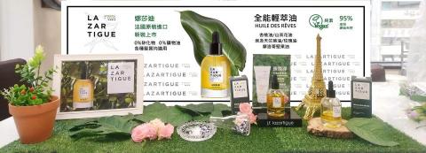 蔡佳娟 - 產品櫥窗佈置