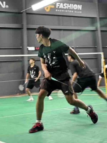 羽球教練 HowHow - 