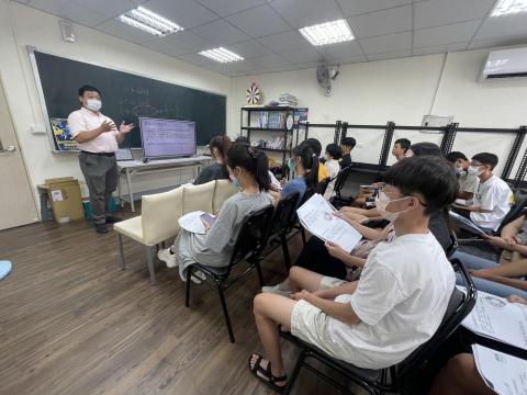 桃園中壢區國中、高中全科專業家教 - 