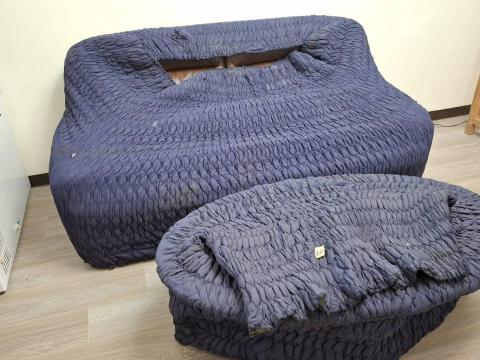 海城專業搬家&廢棄物清運 - 沙發包裝