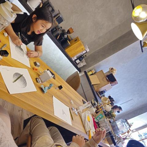 摩根外語教室 - 美術課