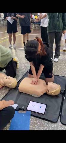 陳德玲 - 參加基本救命術課程照片