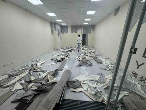 陳一成 - 地板壁紙 陳一成 - 地板壁紙