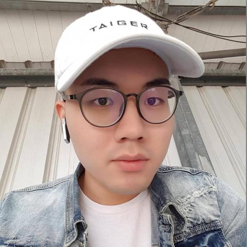 提供油煙管罩服務的專家許柏衍