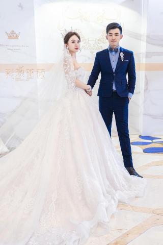 彩攝薔薇Vinnie - 婚宴造型：真正的優雅不是眾所矚目，而是令人永生難忘！！