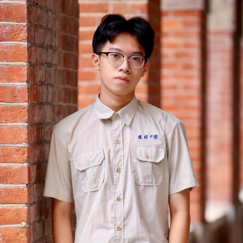 提供北投高中服務的專家黃暉智